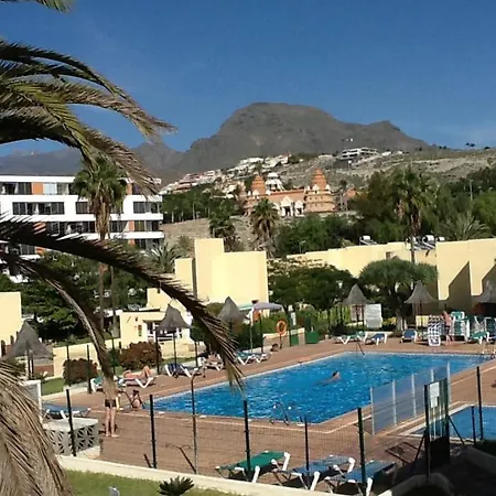 Bungalow Center Las Americas *